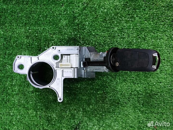 Замок зажигания Опель Астра H