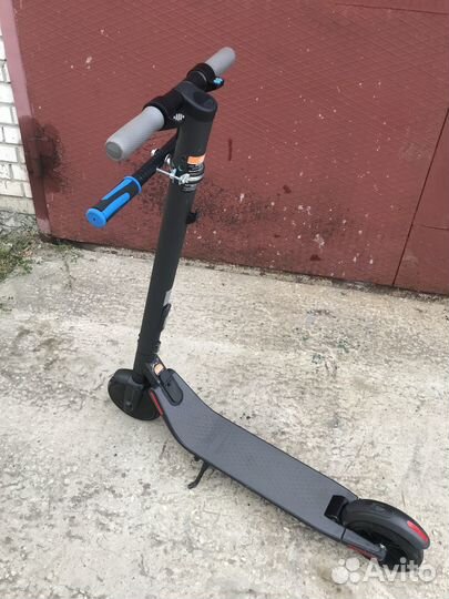 Электросамокат Ninebot ES2 by Segway