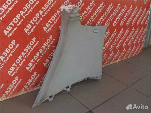 Накладка стойки задняя левая Volkswagen Golf plus