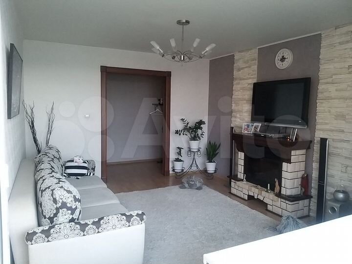 4-к. квартира, 72,7 м², 10/10 эт.