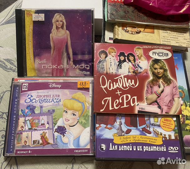 Dvd диски: мультики, игры, песни, английский язык