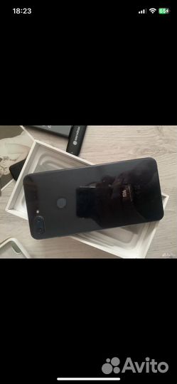 Xiaomi Mi 8 Lite, 4/64 ГБ