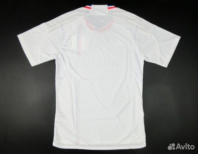 Форма Олимпик Лион сезон 23/24