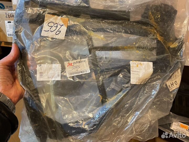 Кронштейн заднего бампера правый / ford Focus-II