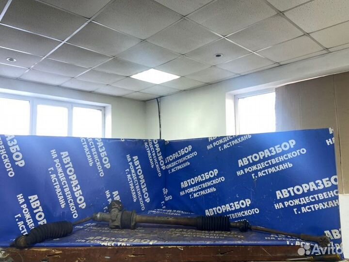 Рулевая рейка. Mitsubishi L300 4G92 1997