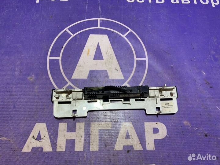 Дисплей парковочный Volkswagen Touareg 7L GP BPE