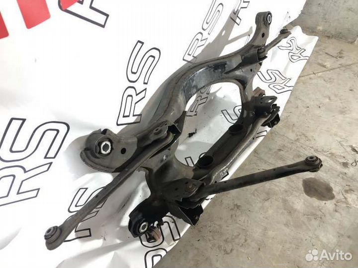 Подрамник задний Land Rover Range Rover Evoque 1