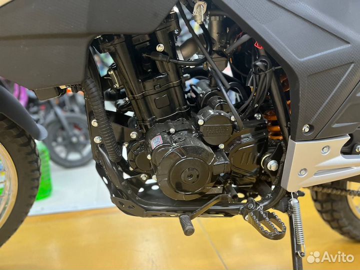 Мотоцикл Racer RC250GY-8A