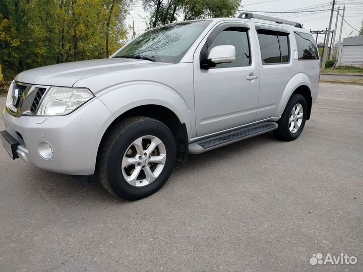 Nissan Pathfinder 2.5 AT, 2013, 170 000 км