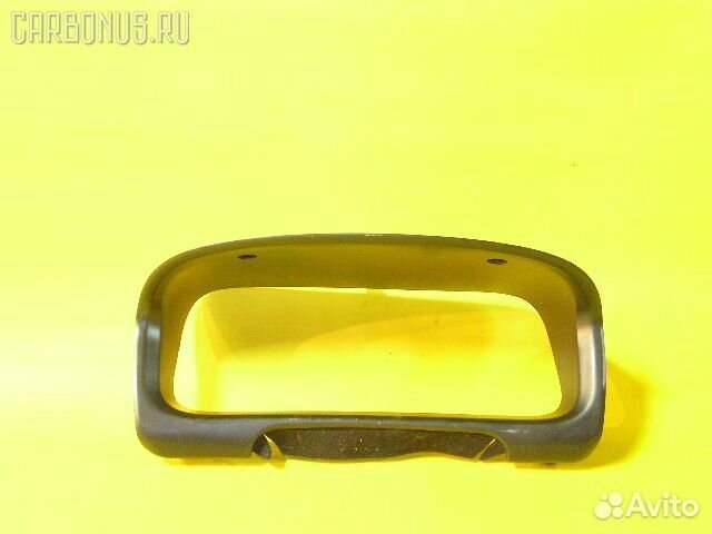 Консоль спидометра на Toyota Hiace Regius RCH41