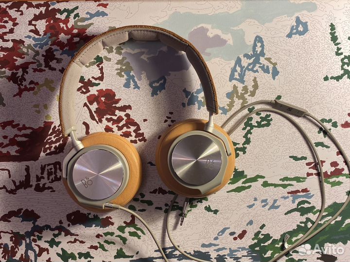 Наушники Bang&Olufsen