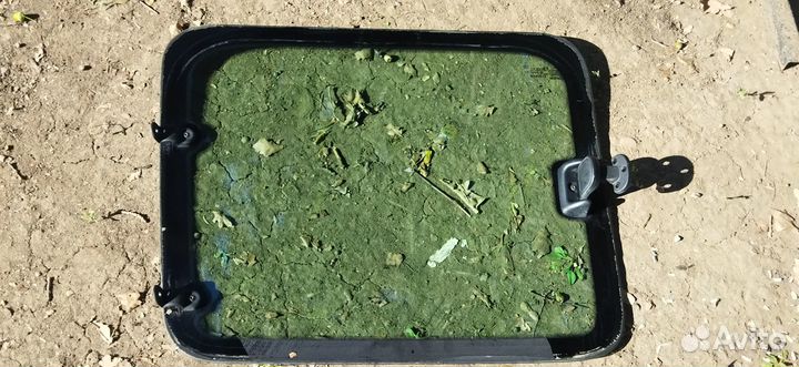 8200057636 Стекло левой сдвижной двери Kangoo 1