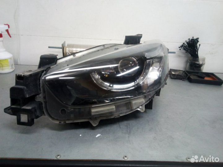 Фара левая Mazda Cx-5 2012-2017