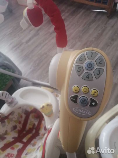 Детские электронные качели бу