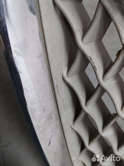 Решетка радиатора Ford Galaxy, 2001