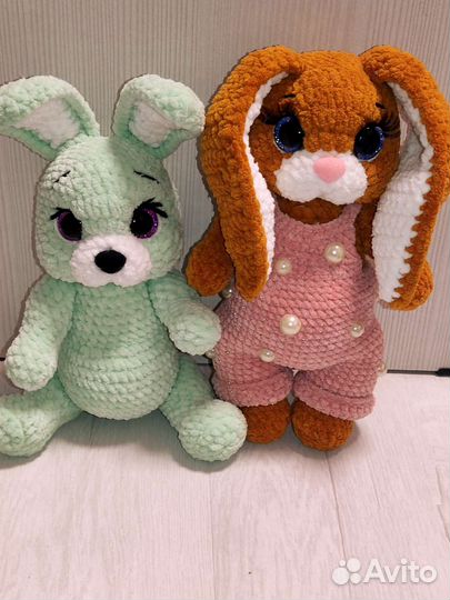 Вязаные игрушки заяц