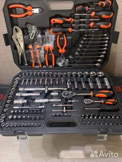 Набор инструментов 131 предмет для авто