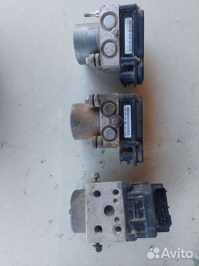 Блок ABS Nissan almera N16, Note Е11,Passat B5