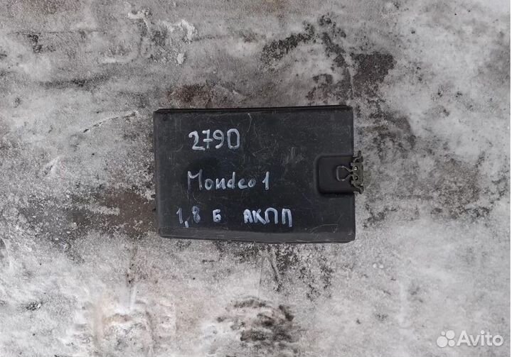Блок предохранителей Ford Mondeo 1