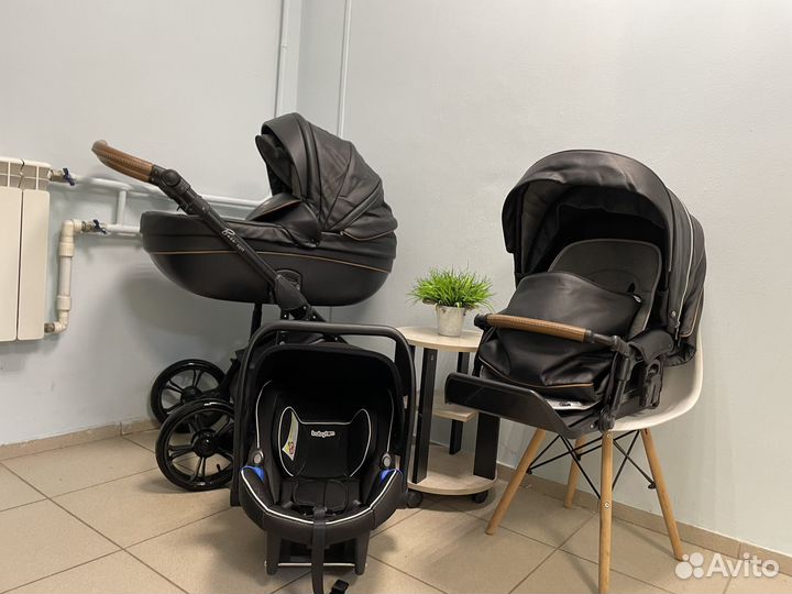 Коляска 3 в 1