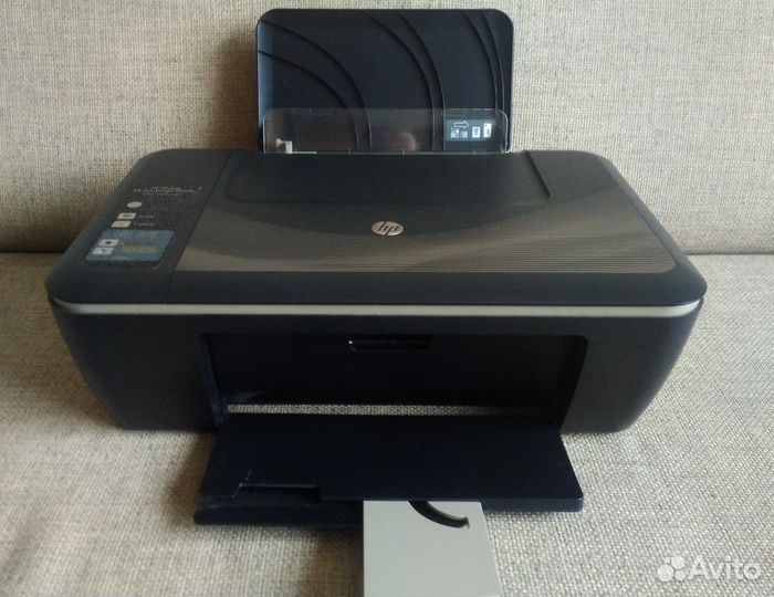 Принтер (Мфу) HP Deskjet 2520hc + картриджи
