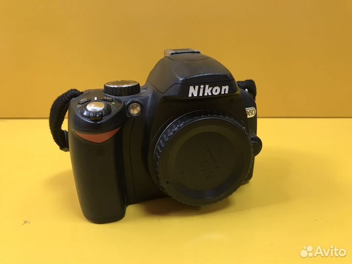 Z.6373 Зеркальный фотоаппарат Nikon D60 body