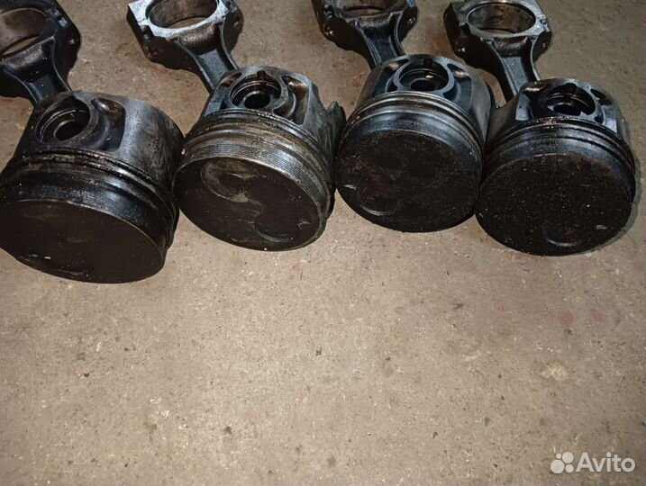 Шатун поршень abl Transporter T4 1.9td