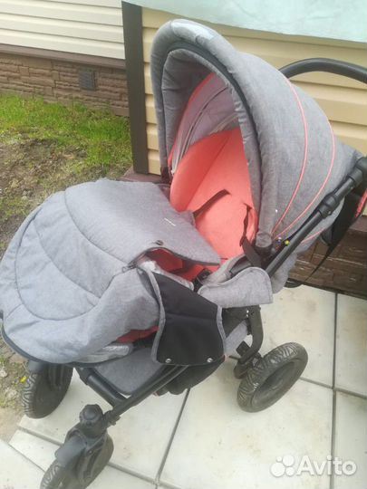 Детская коляска