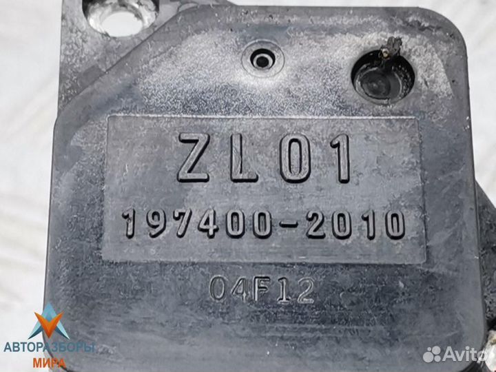 Расходомер воздуха Mazda AZ-Wagon 3 2003 ZLY113215