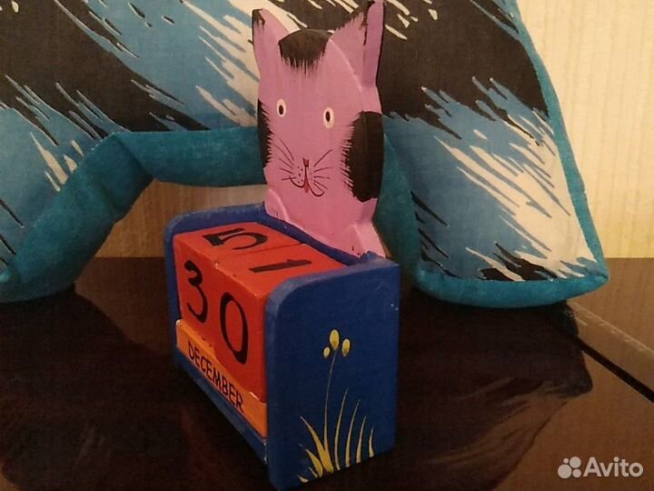 Вечный календарь Котик