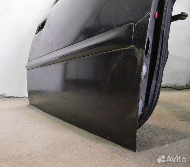 Дверь передняя правая Nissan Maxima J30