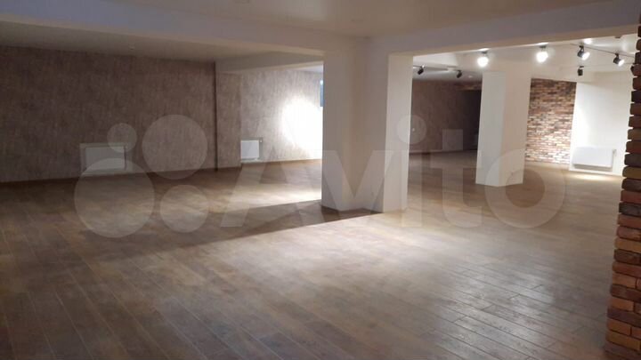 Свободного назначения, 299 м²