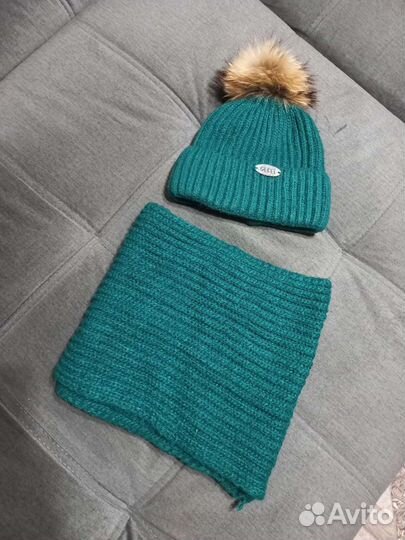 Комплект шапка и шарф