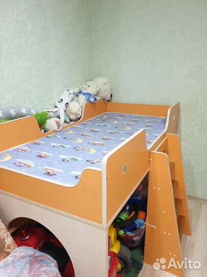 Детская кровать чердак домик