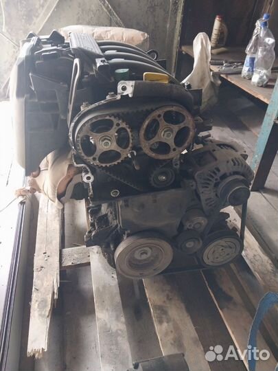 Двигатель renault megane 2 1.4