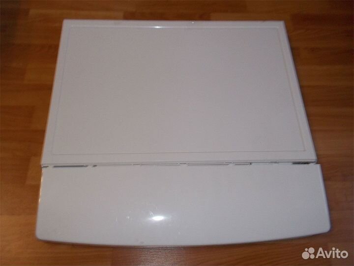 Верхняя крышка от 2-х камерного холод-ка Атлант