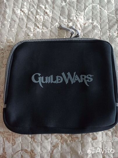 Чехол сумка для нетбука, планшета guild wars