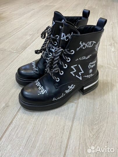 Ботинки демисезонные для девочки 36-37 размер