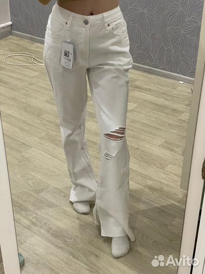 Джинсы женские