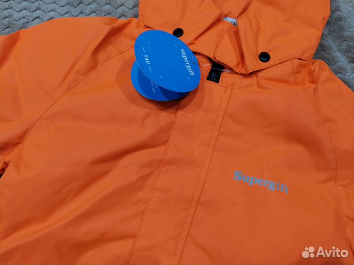 Куртка демисезонная для мальчика 140