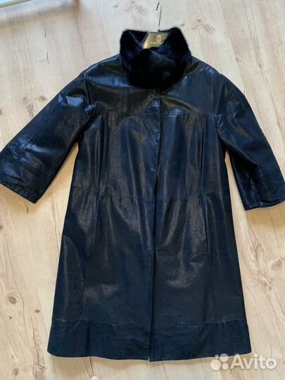 Плащ кожаный