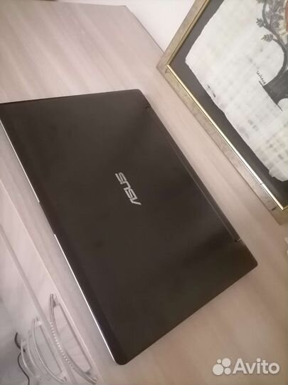 Ултратонкый asus игровой(ssd/i7/10/две видеокарты