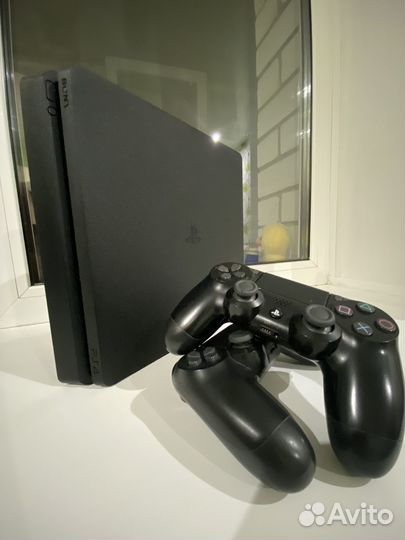 Sony PS4 slim 1tb