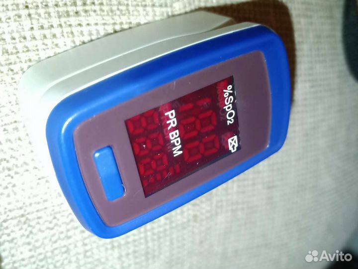 Измеритель пульса, кислорода в крови