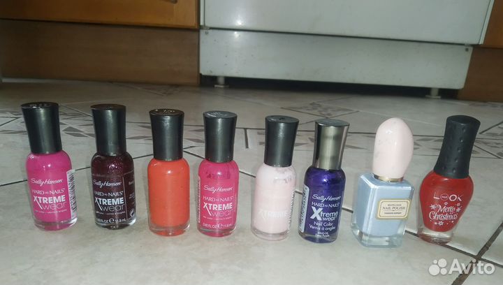 Лаки для ногтей набор
