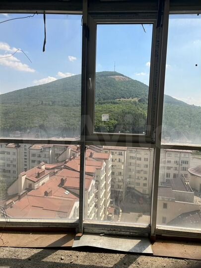 2-к. квартира, 97 м², 14/19 эт.