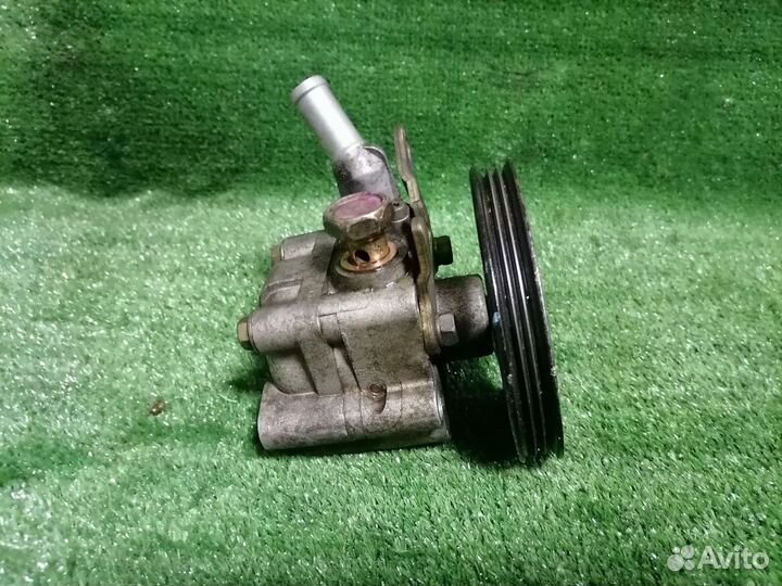 Насос гур nissan sunny