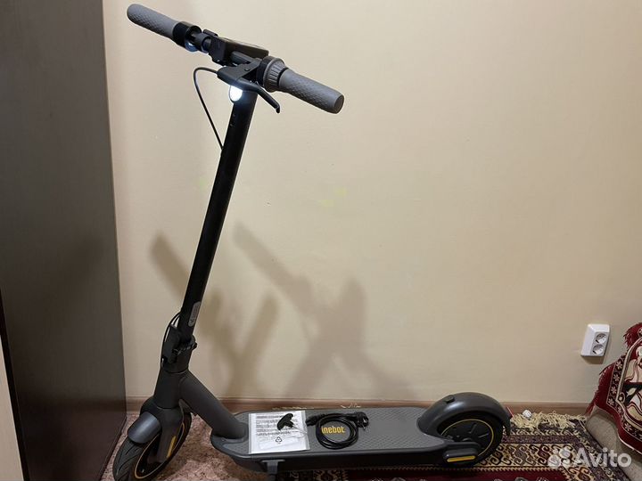 Электросамокат Ninebot max g30p