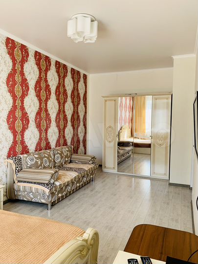 1-к. квартира, 38 м², 4/4 эт.