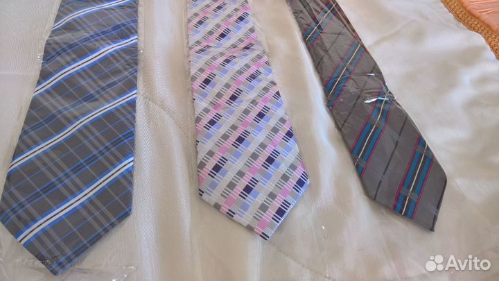 Галстуки мужские новые 3 шт
